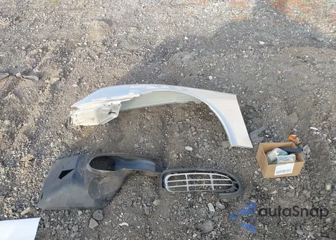 1999 Porsche Boxster z USA, uszkodzony, nr VIN WP0CA2982XU633388